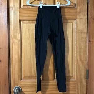 aerie offline cross leggings in black